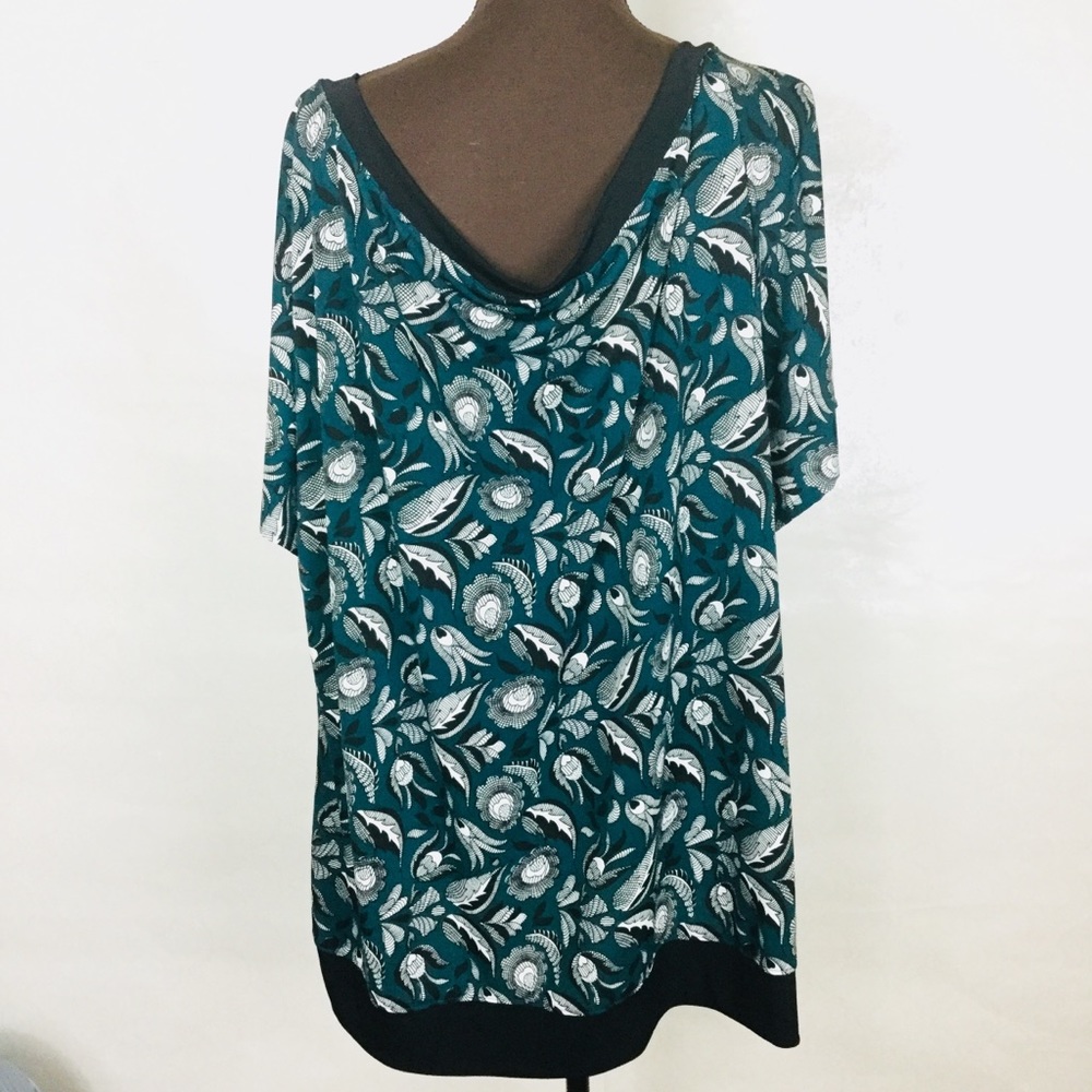 Cato Cold Shoulder Top Size 26/28W - Picture 3 of 7